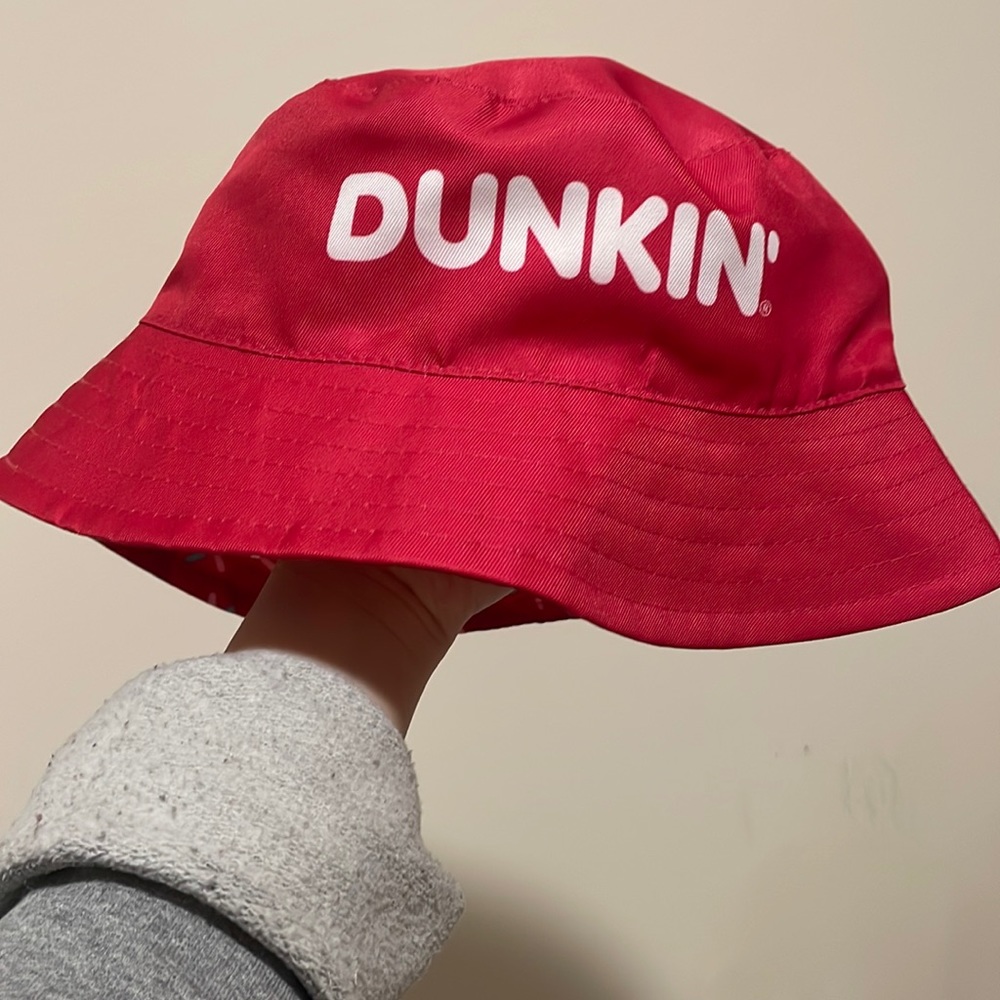 Brand new Dunkin Donuts Hot pink Sprinkles reversible bucket hat
